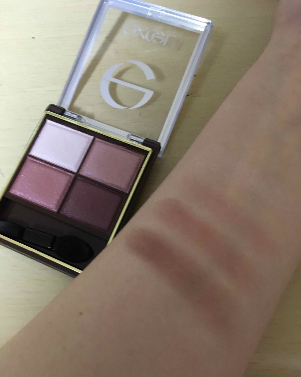 スキニーリッチシャドウ/excel/アイシャドウパレットを使ったクチコミ（2枚目）