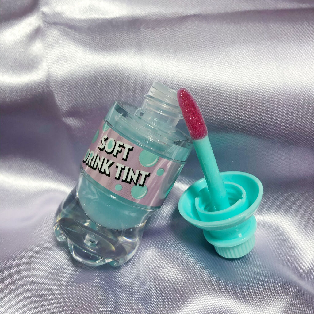ソフトドリンクティント BL601 ミルキーソーダ/ETUDE/リップグロスを使ったクチコミ（2枚目）