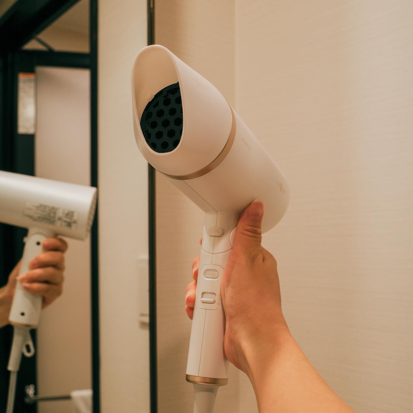 プリヴィレージュ　モッズ・ヘアドライヤー スムーズEX（MHD-1263）/mod's hair/ドライヤーを使ったクチコミ（2枚目）