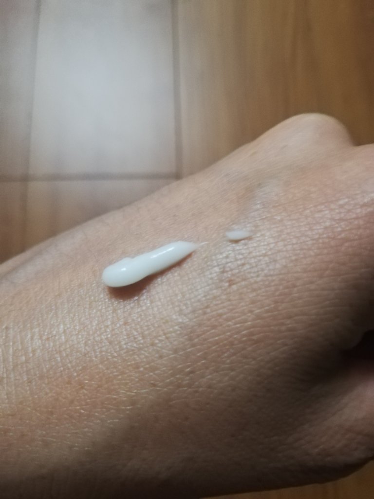 復活草クリーム ニュートリションチューブ/Abib /フェイスクリームを使ったクチコミ（2枚目）