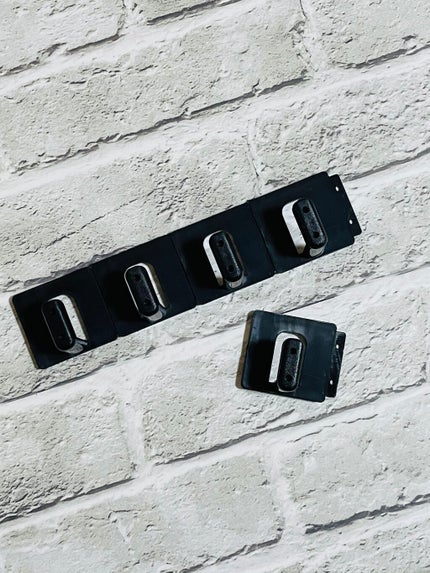 セリア ネイルチップスタンドのクチコミ「セリア
ネイルチップスタンド
これ…
全く使えません💧
見た感じから
チップを乗せる部.....」(2枚目)