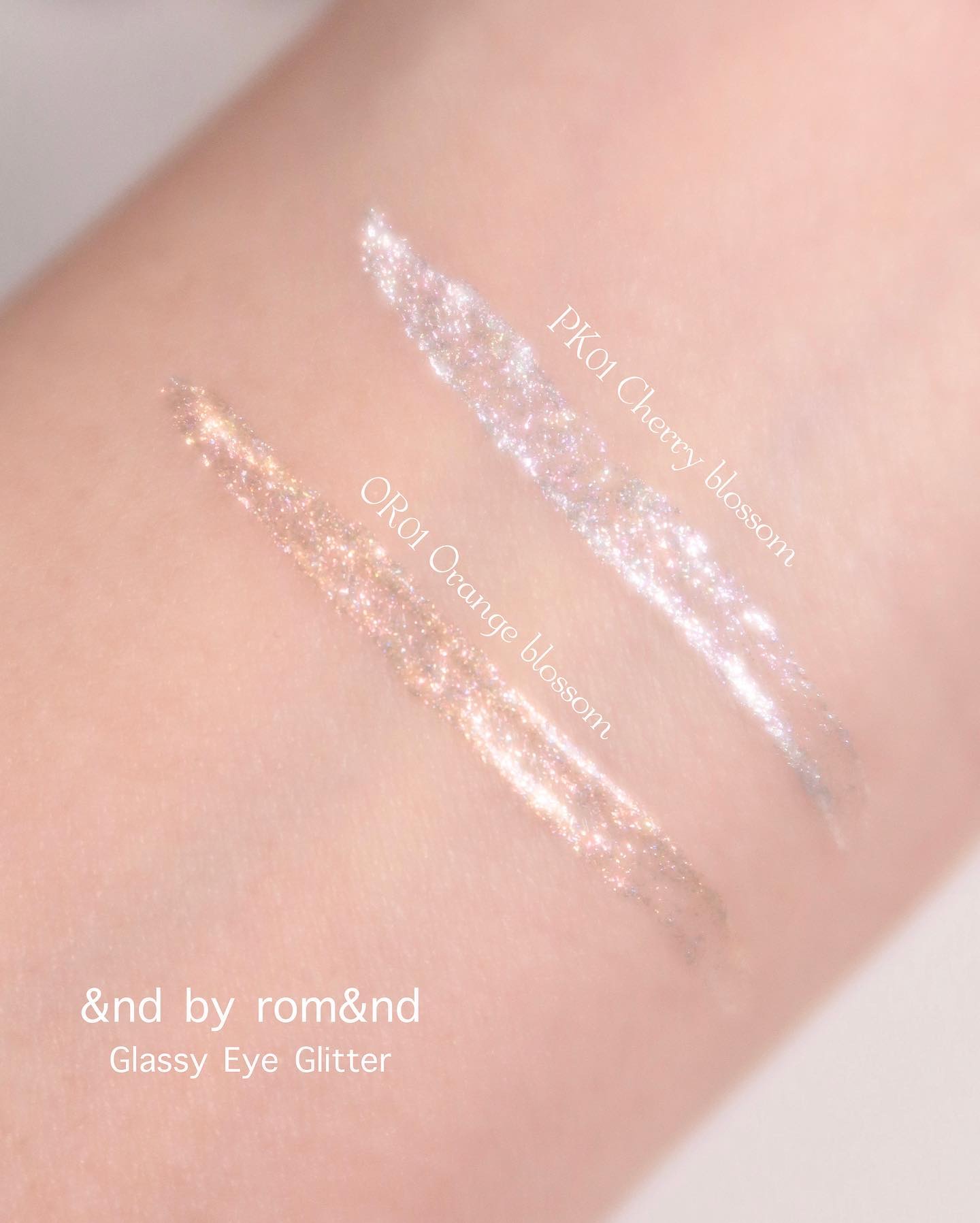 アンドバイロムアンド　グラッシーアイグリッター/&nd by rom&nd/グリッターを使ったクチコミ（2枚目）