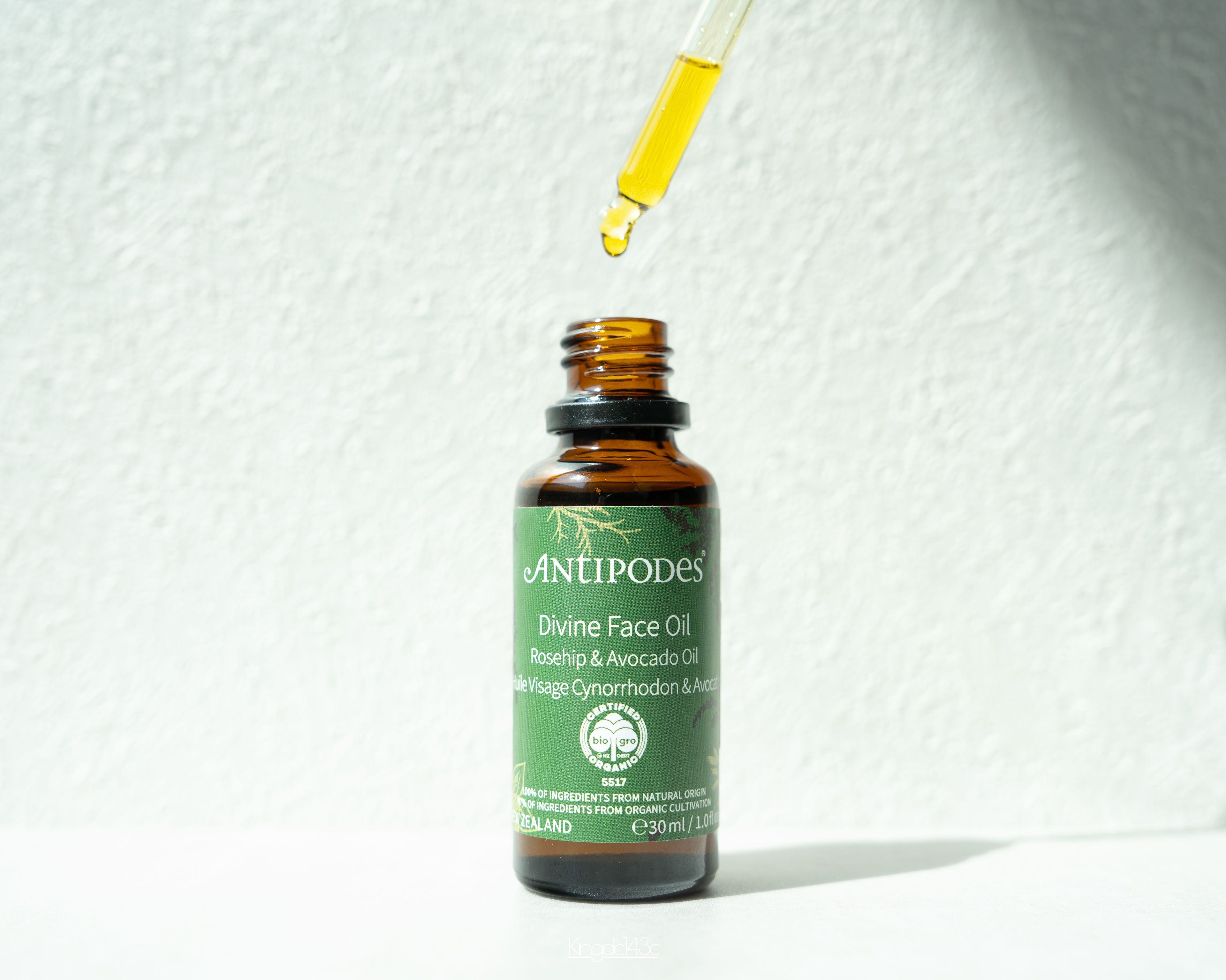 ディバイン アボカド＆ローズヒップ フェイスオイル/Antipodes/フェイスオイルを使ったクチコミ（2枚目）