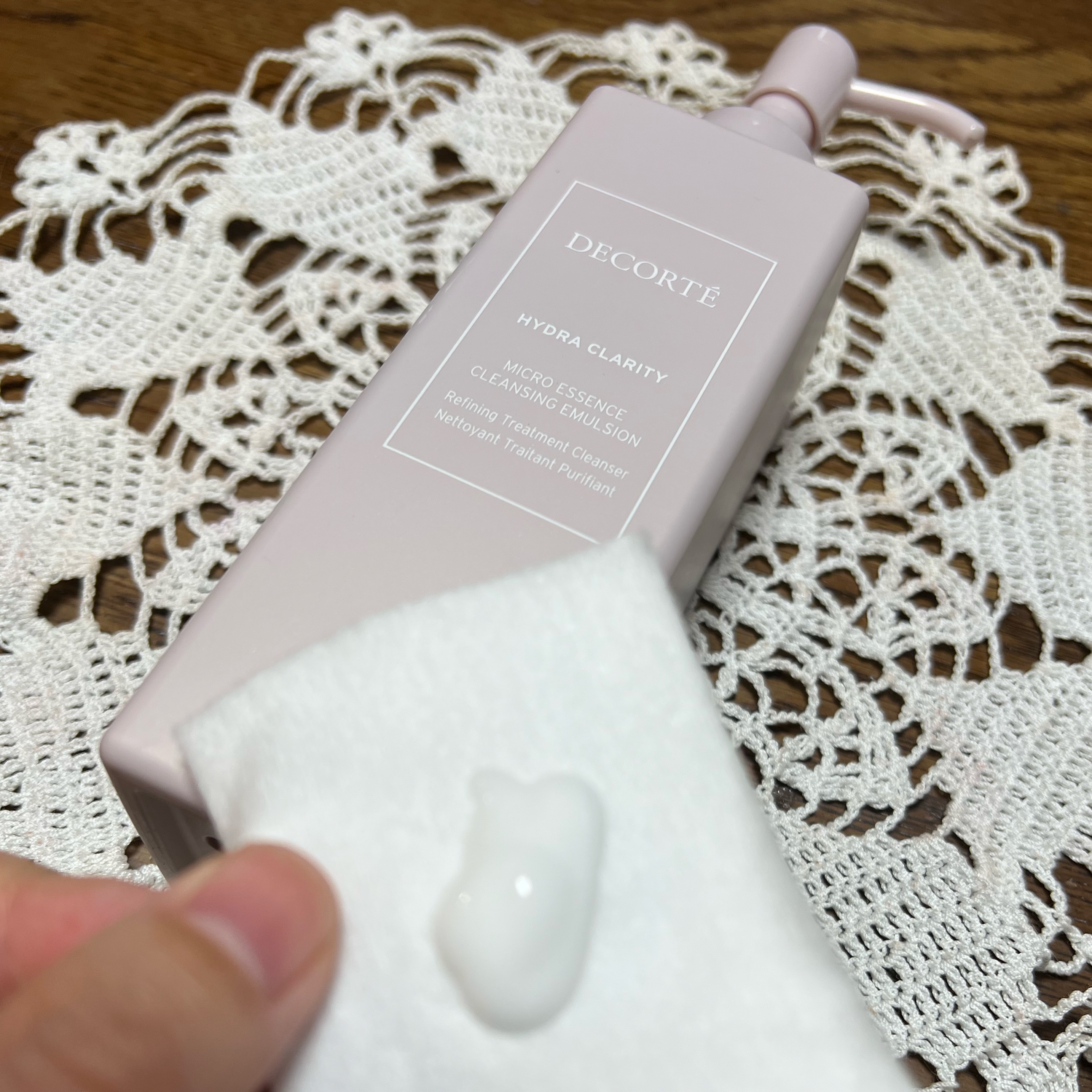 イドラクラリティ マイクロエッセンス クレンジングエマルジョン/DECORTÉ/ミルククレンジングを使ったクチコミ（2枚目）