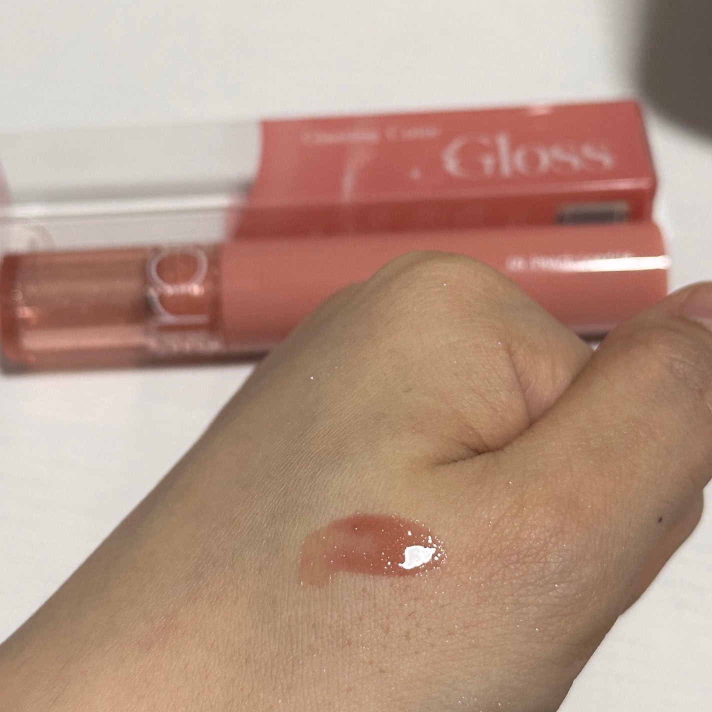 グラスティングカラーグロス/rom&nd/リップグロスを使ったクチコミ(2枚目)