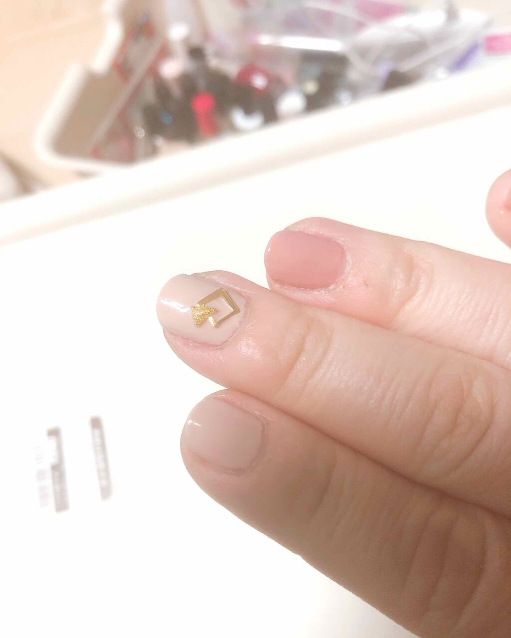 AT サロンネイルエナメル/Art Collection/マニキュアを使ったクチコミ(3枚目)