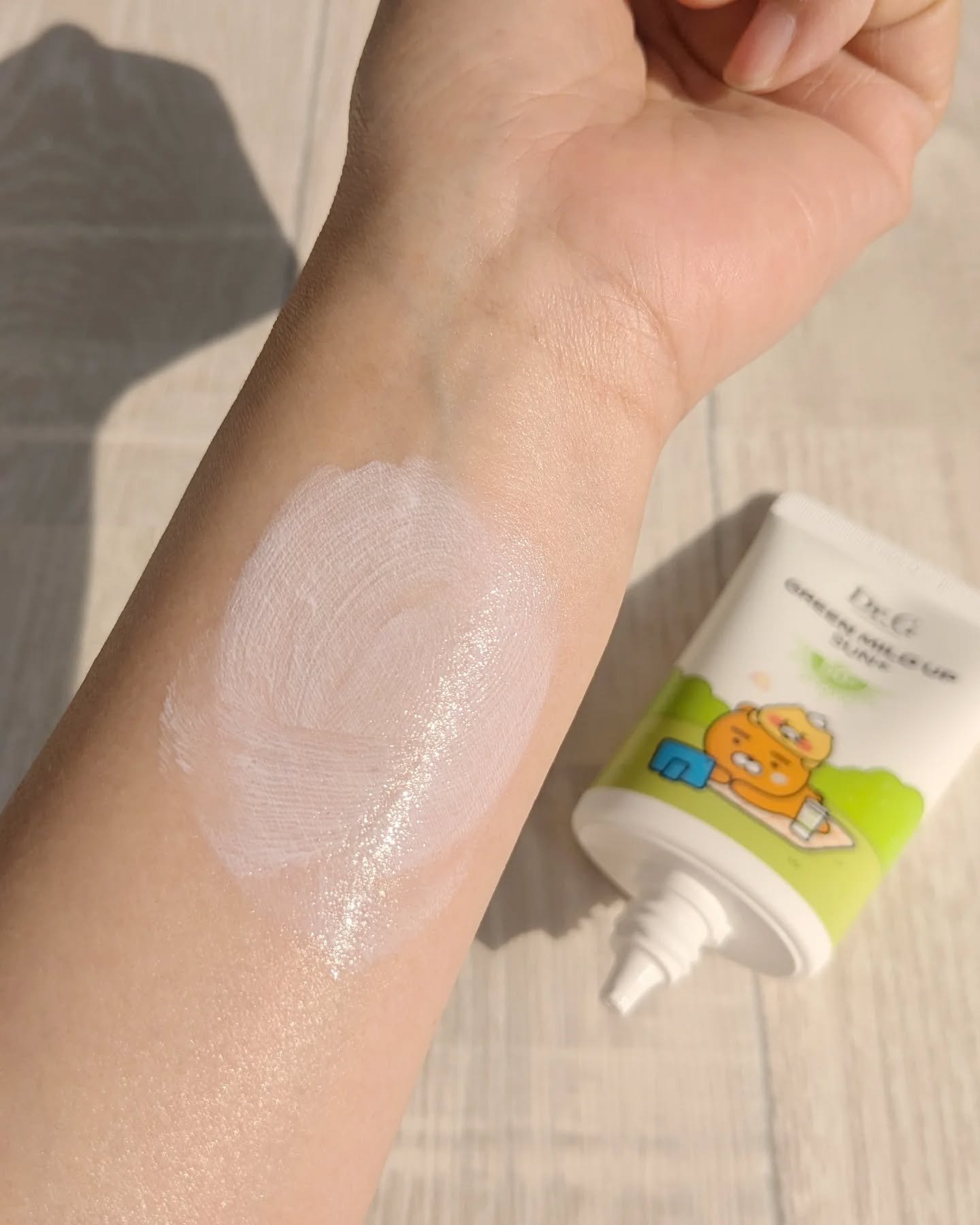 グリーンマイルドアップサンプラス/Dr.G/日焼け止めクリームを使ったクチコミ（3枚目）