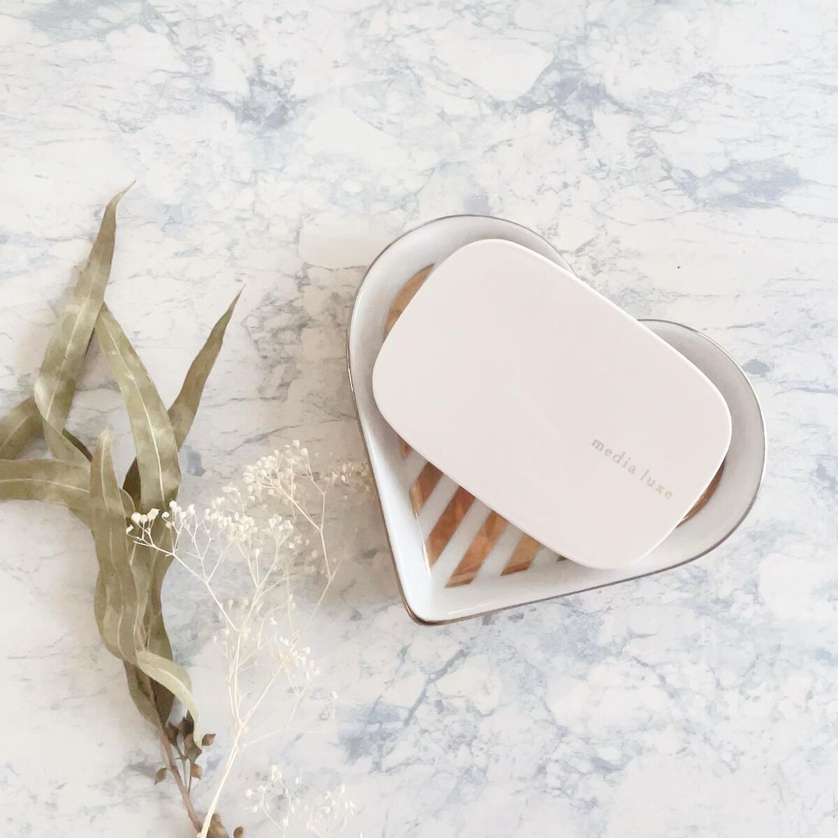 パウダーファンデーション/media luxe/パウダーファンデーションを使ったクチコミ（1枚目）