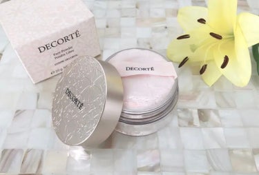 DECORTÉ フェイスパフのクチコミ「洗い替え用に購入♪

なかなかヘタらない優秀パフですが、
本体が大容量で長持ちするので、
替え.....」（2枚目）