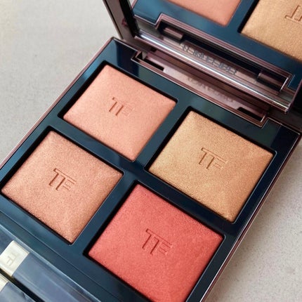 アイ カラー クォード/TOM FORD BEAUTY/アイシャドウパレットを使ったクチコミ(2枚目)