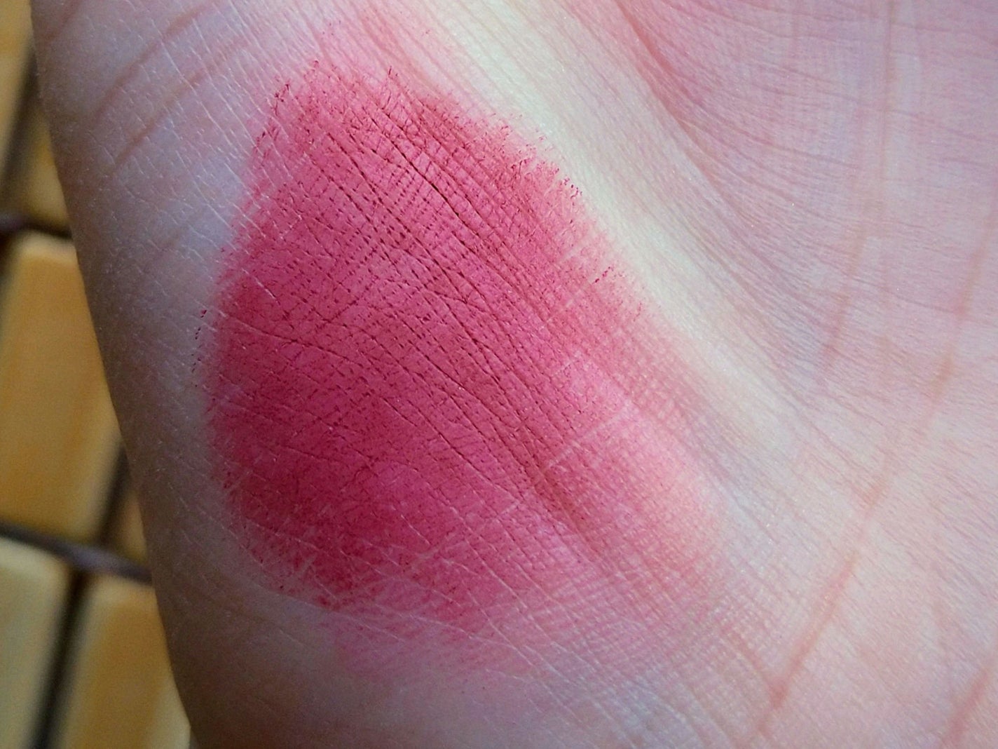 スモール アイシャドウ/M・A・C/単色アイシャドウを使ったクチコミ(5枚目)