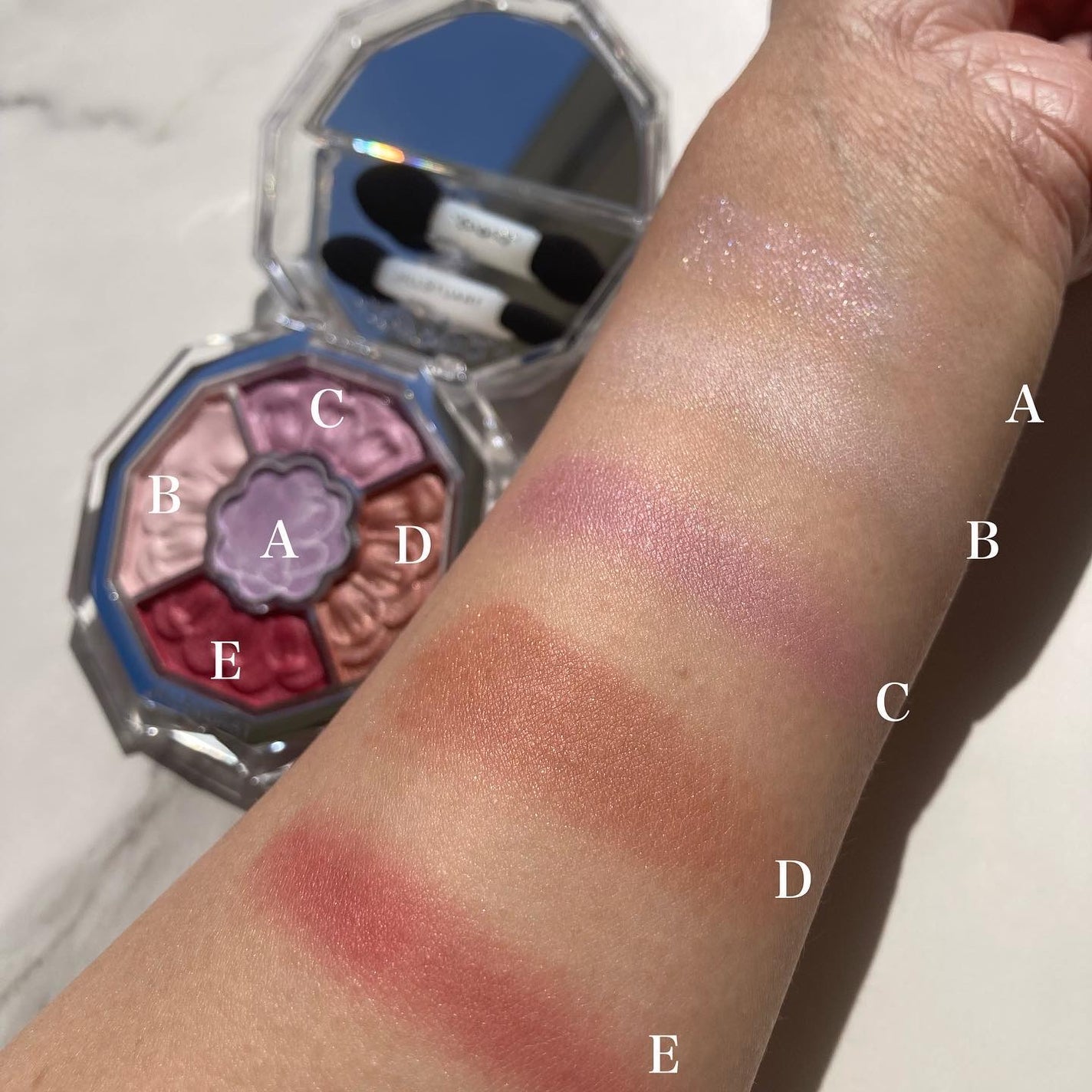 ジルスチュアート ブルームクチュール アイズ ジュエルドブーケ/JILL STUART/アイシャドウパレットを使ったクチコミ(4枚目)