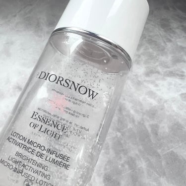 Dior スノー ライト エッセンス ローション (薬用化粧水) (医薬部外品)のクチコミ「雪のような透明感肌に…❄️

┈┈┈┈┈┈┈┈┈┈┈┈┈┈┈┈┈┈┈┈

これ個人的に目に見え.....」（1枚目）