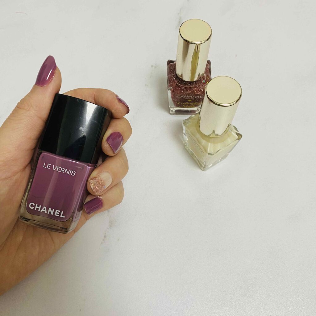 ヴェルニ ロング トゥニュ/CHANEL/マニキュアを使ったクチコミ（2枚目）