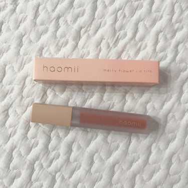 haomii 
Melty flower lip tint を お迎えしました💄💋🧡

【商品特徴】
会った瞬間も、食べた後も。うるちゅる蜜膜ティント😘

POINT① 透明感とツヤが同時に叶う
まるで