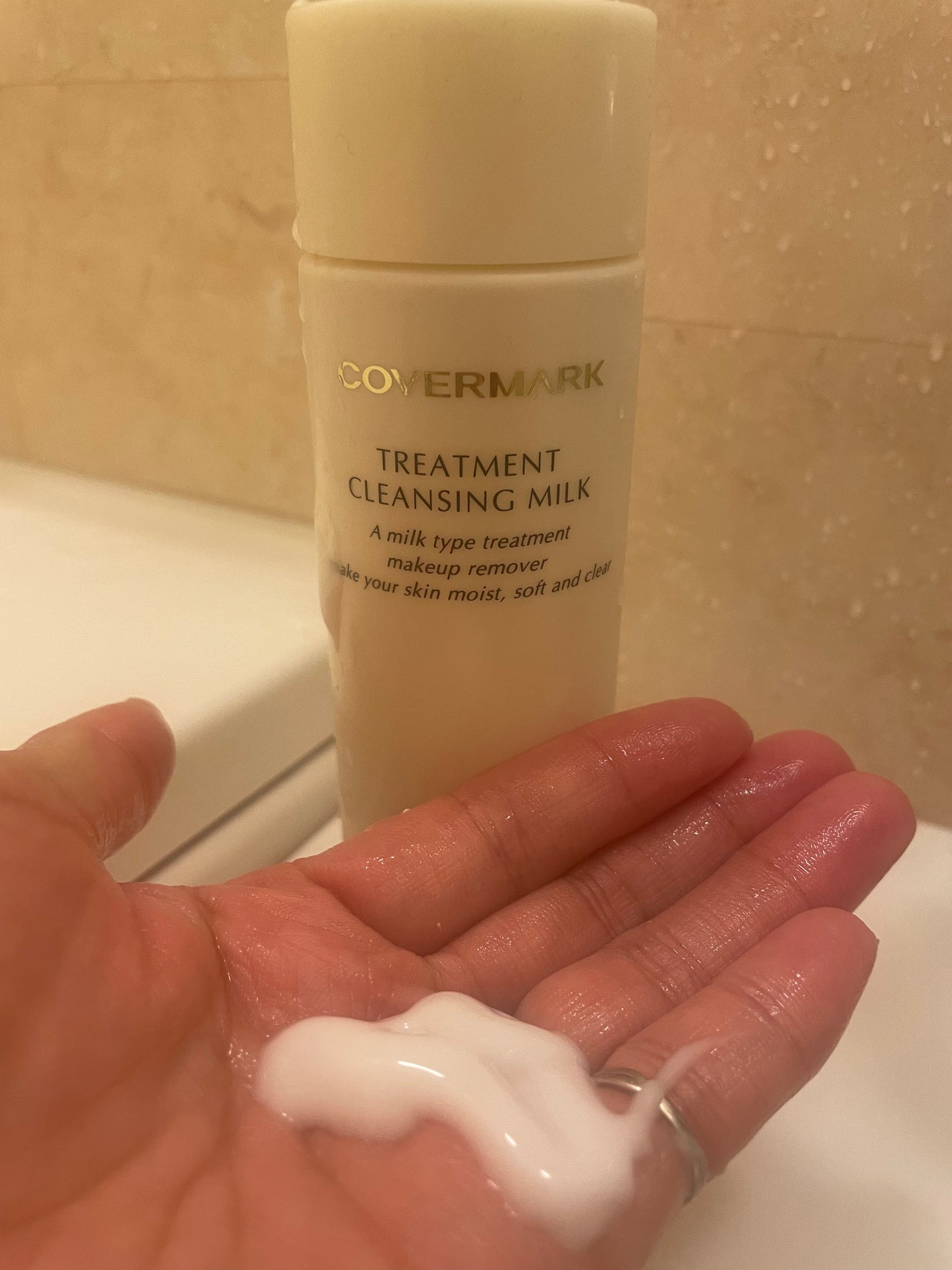 トリートメント クレンジング ミルク/COVERMARK/ミルククレンジングを使ったクチコミ(6枚目)