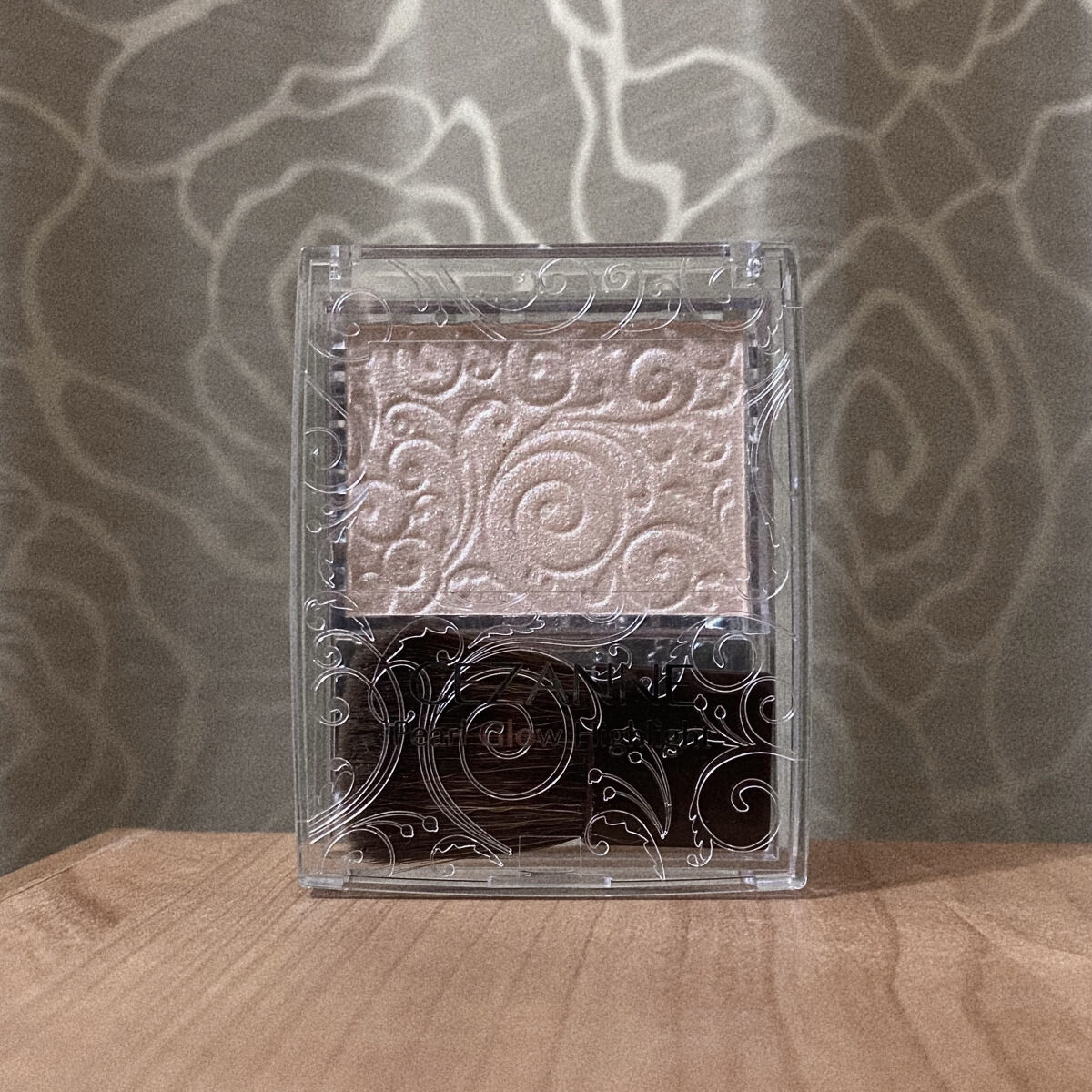 パールグロウハイライト/CEZANNE/パウダーハイライトを使ったクチコミ（2枚目）