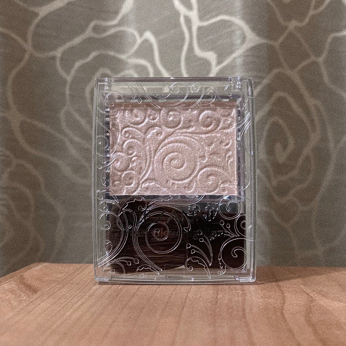 パールグロウハイライト/CEZANNE/パウダーハイライトを使ったクチコミ(2枚目)