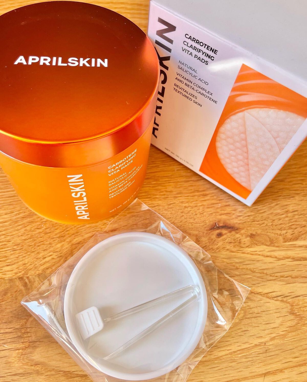 ananamargaret on LIPS 「エイプリルスキンのカロテンクラリファイングビタパッドのご紹介で..」(1枚目)