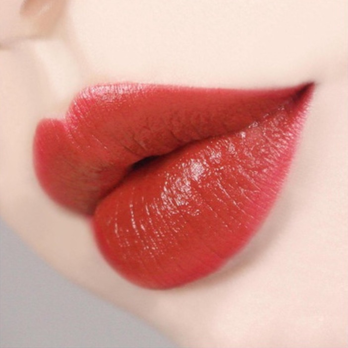 ムードライアー ベルベットティント/lilybyred/リップティントを使ったクチコミ（2枚目）