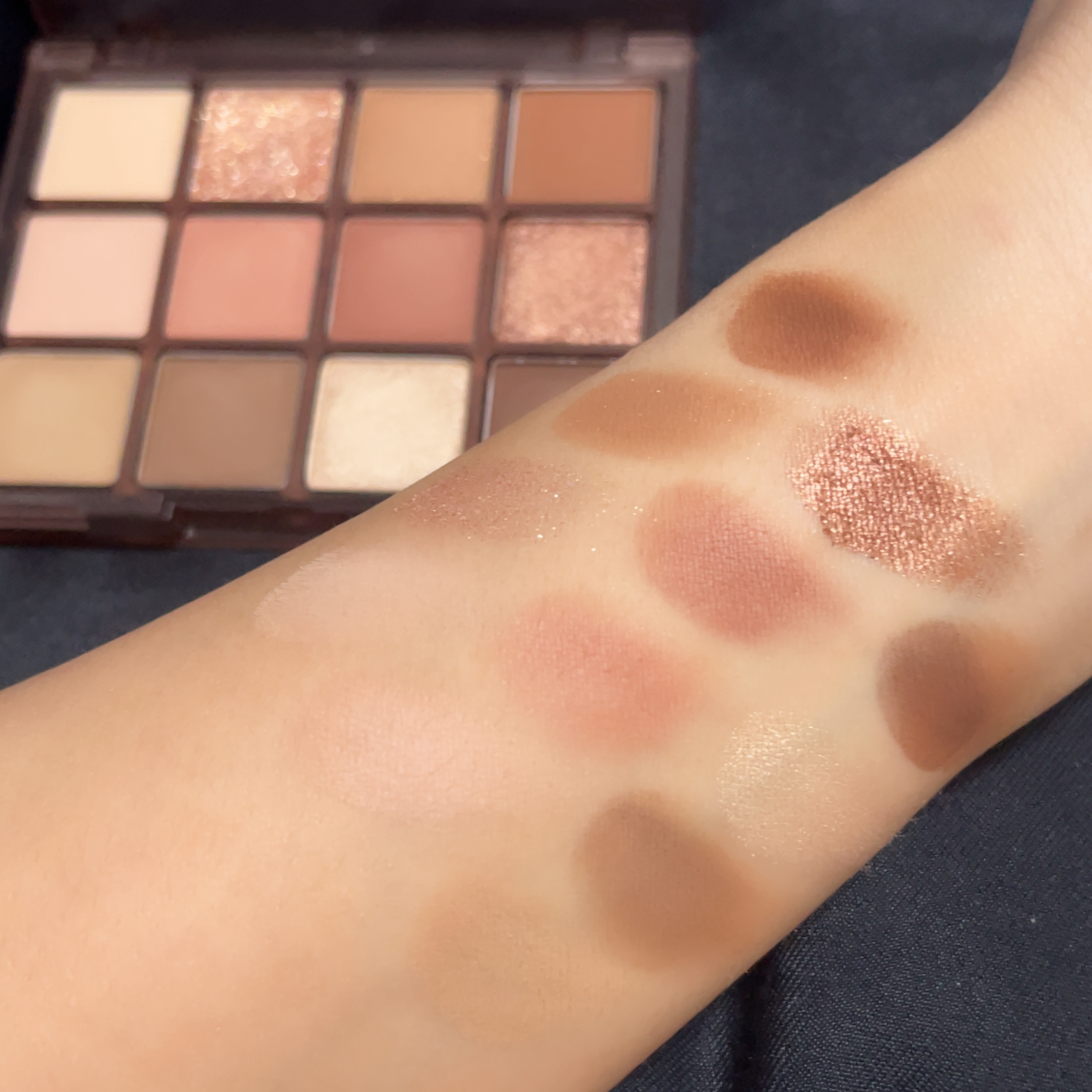 ホーリーモリーレイヤーパレット/HAKIT/アイシャドウパレットを使ったクチコミ（3枚目）