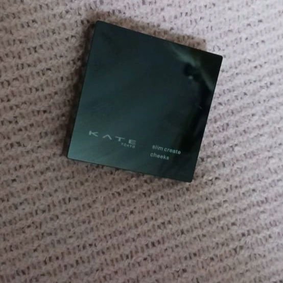 KATE スリムクリエイトチークスのクチコミ「✼••┈┈••✼••┈┈•✼••┈┈••✼••┈┈••✼••┈┈

LIPS購入品紹介する🥳🥳.....」（1枚目）