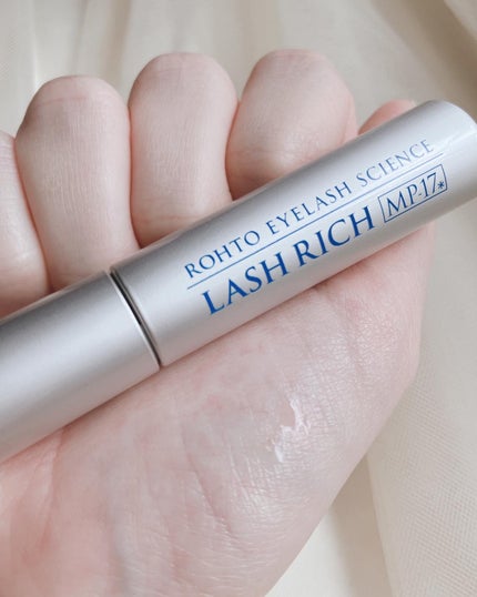 ラッシュリッチアイラッシュセラム/ロート製薬/まつげ美容液を使ったクチコミ(4枚目)