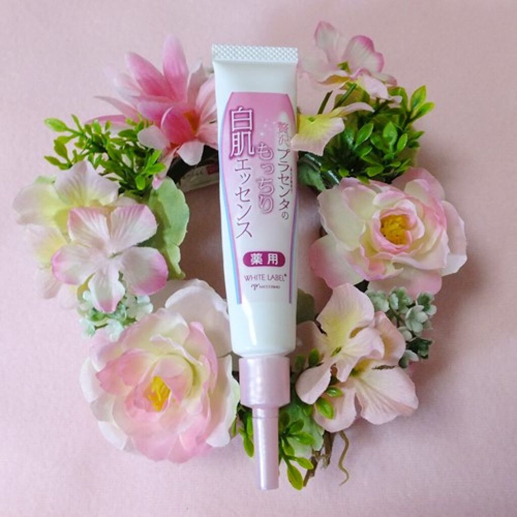 贅沢プラセンタのもっちり白肌エッセンス/ホワイトラベル/フェイスクリームを使ったクチコミ(1枚目)
