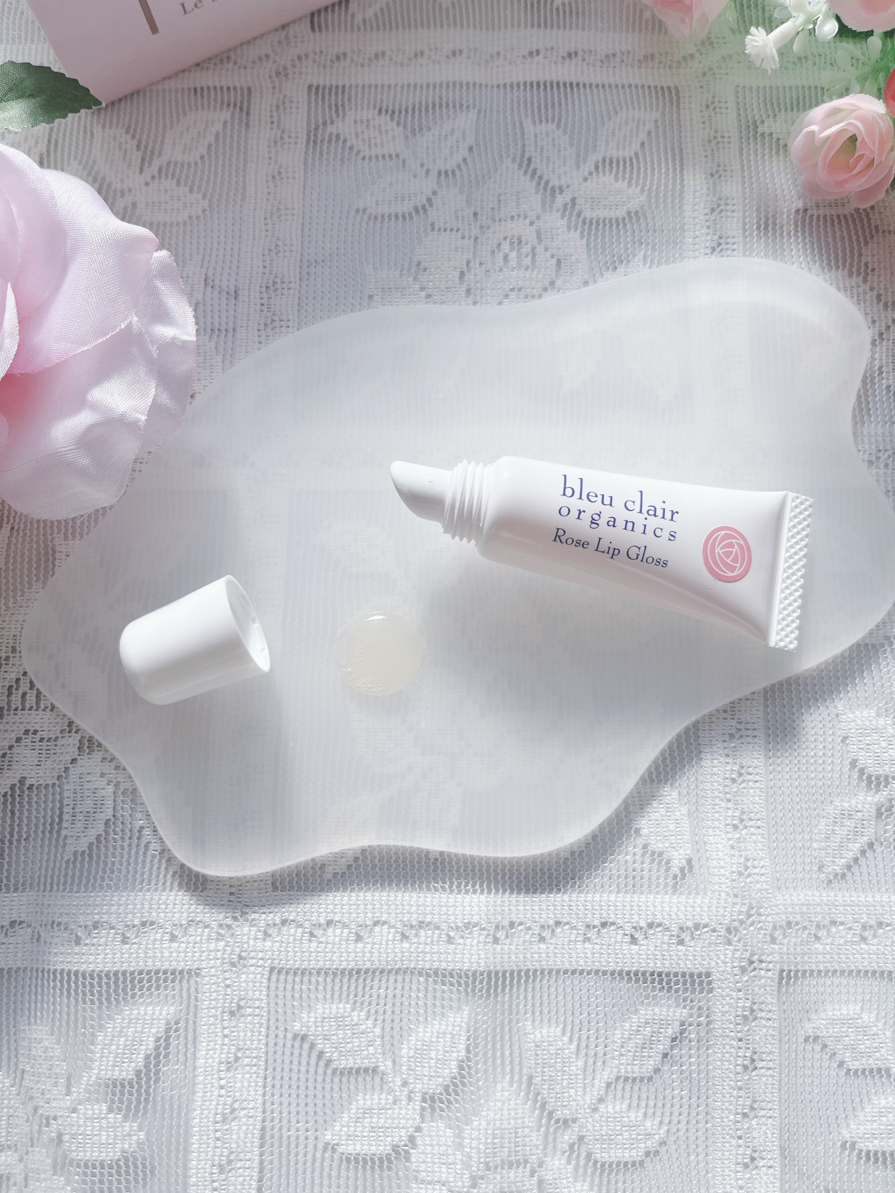 ローズリップグロス オーガニックレッド/ブルークレール/リップグロスを使ったクチコミ（2枚目）