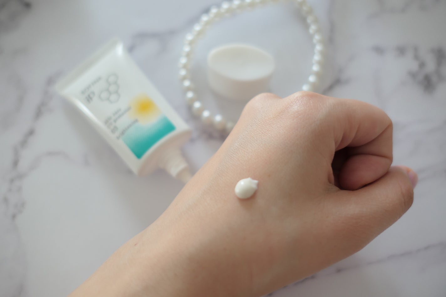 ソフィーナ iP スキンケアUV 03 シミができやすい肌環境 SPF50+PA++++/SOFINA iP/日焼け止めクリームを使ったクチコミ(2枚目)