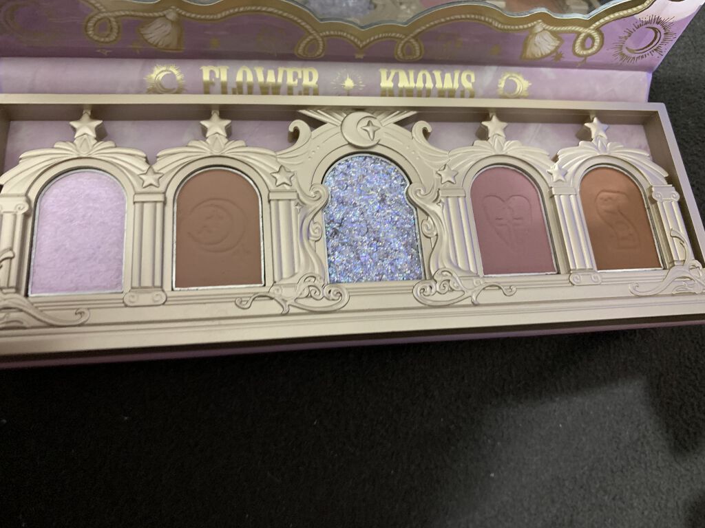 ユニコーンシリーズ アイシャドウパレット/FlowerKnows/アイシャドウパレットを使ったクチコミ（1枚目）