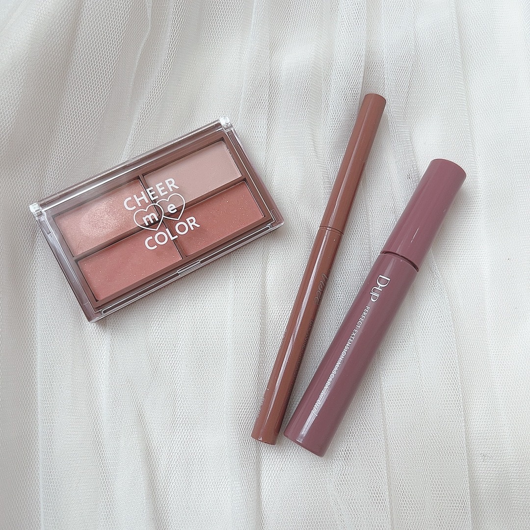 CHEER me COLOR アイシャドウ/セリア/アイシャドウパレットを使ったクチコミ（2枚目）