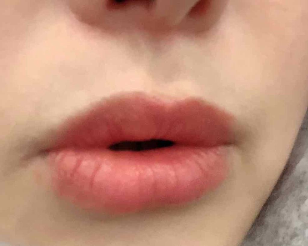 ルージュ アリュール ヴェルヴェット エクストレム/CHANEL/口紅を使ったクチコミ(4枚目)