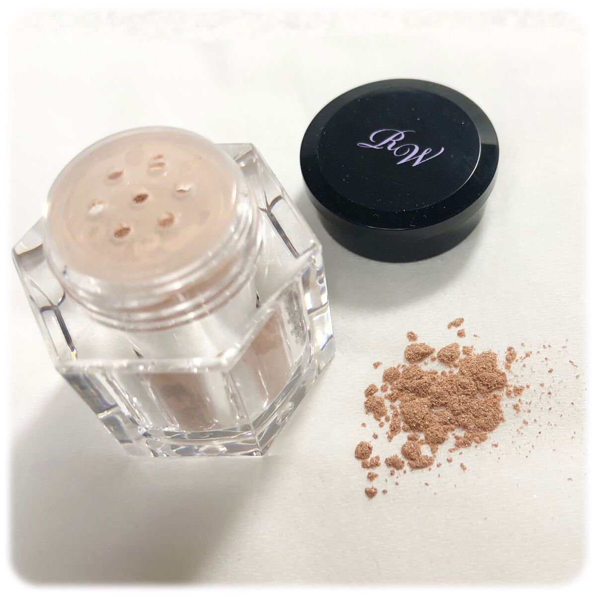 ミネラルパウダーアイシャドウ/レイチェル ワイン/単色アイシャドウを使ったクチコミ（2枚目）