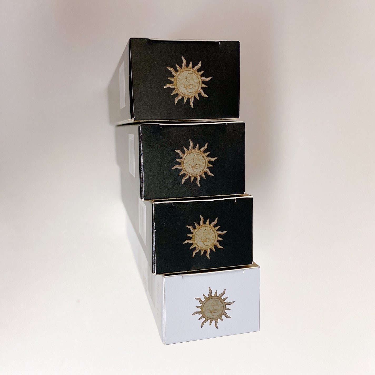 リトルエンジェルフェザーマットリップ/FlowerKnows/口紅を使ったクチコミ(9枚目)