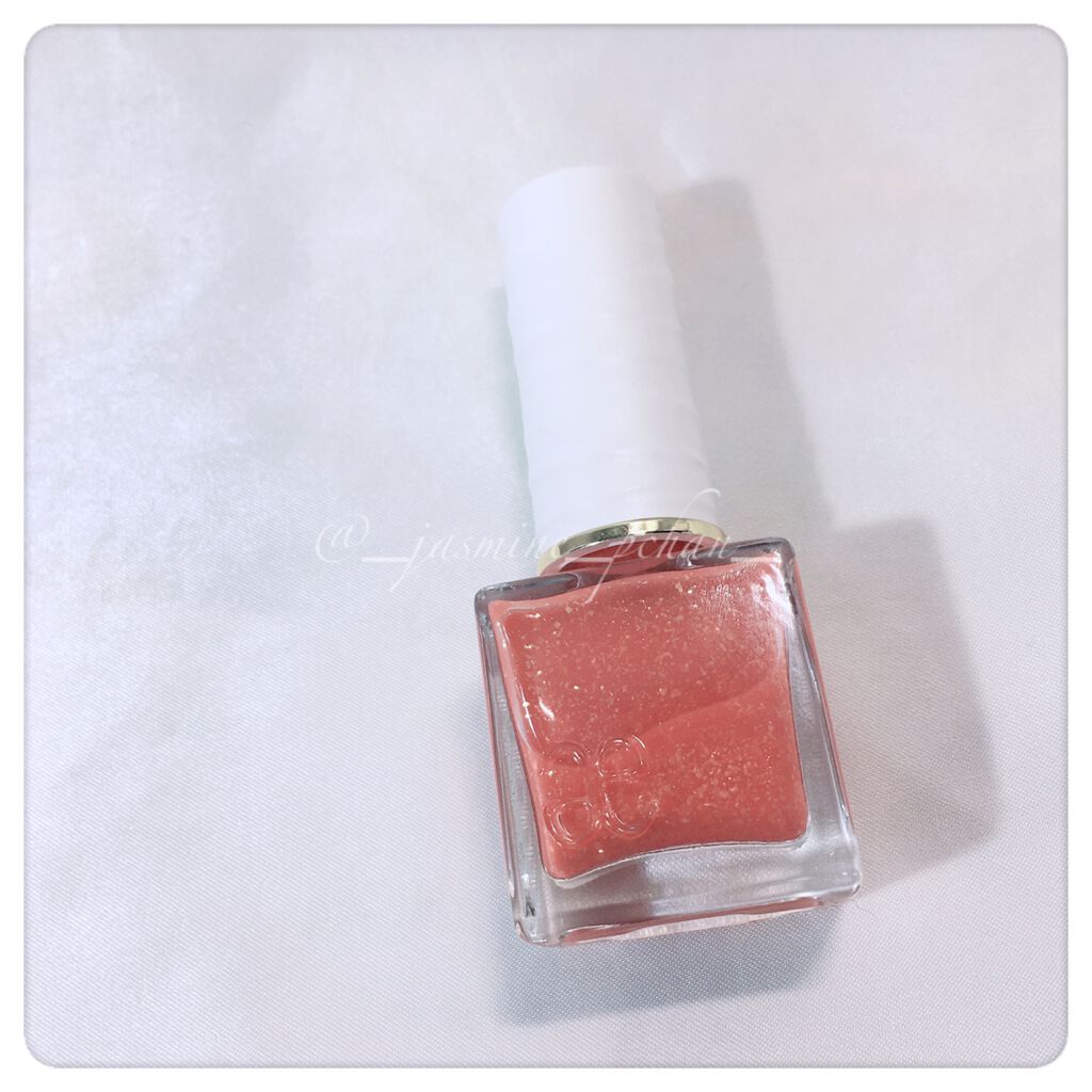 フローリックネイルラッカー/エレガンス クルーズ/マニキュアを使ったクチコミ(4枚目)