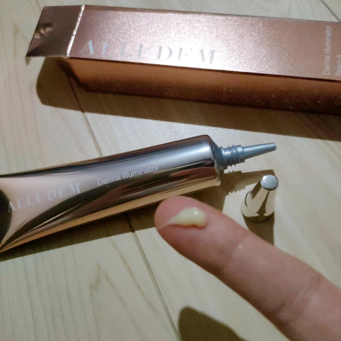 ダーマイルミネーター/ALLUDEM/美容液を使ったクチコミ（2枚目）
