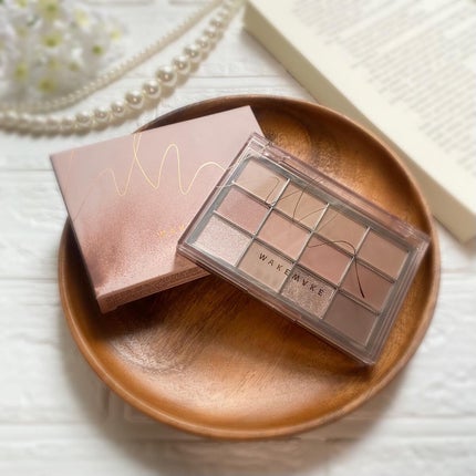 ソフトブラーリングアイパレット/wakemake/アイシャドウパレットを使ったクチコミ(5枚目)