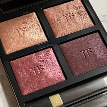 アイ カラー クォード/TOM FORD BEAUTY/アイシャドウパレットを使ったクチコミ（2枚目）