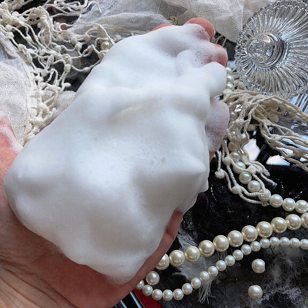 梅ちゃんアラフィフツヤ肌オタク on LIPS 「𓅪𓂃𓈒𓏸~リッチな泡で洗うたびにうるおう~@suhada_in..」(5枚目)