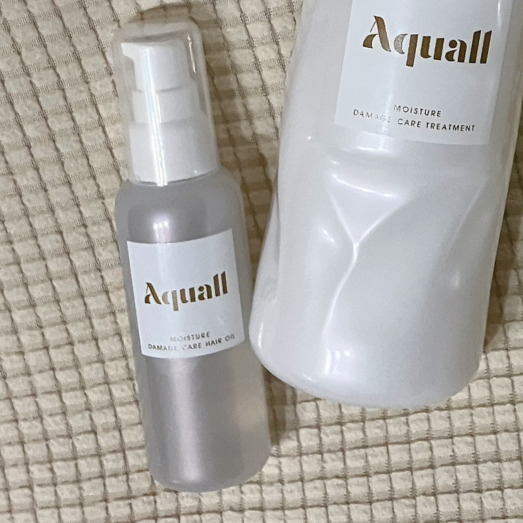 モイスチャーダメージケア ヘアオイル ［クリスタルエディション］ ピオニー＆ピーチの香り　/Aquall/ヘアオイルを使ったクチコミ（1枚目）
