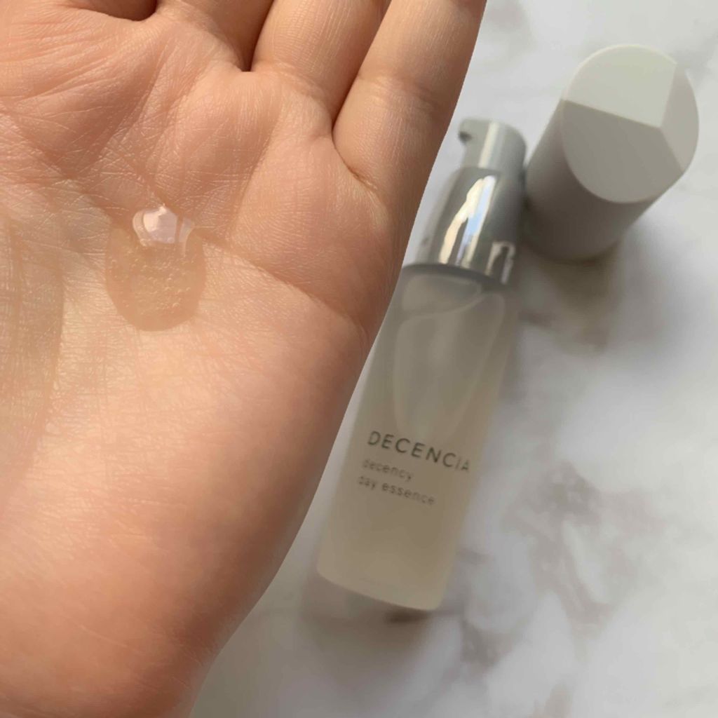 ディセンシー デイエッセンス/DECENCIA/美容液を使ったクチコミ(2枚目)