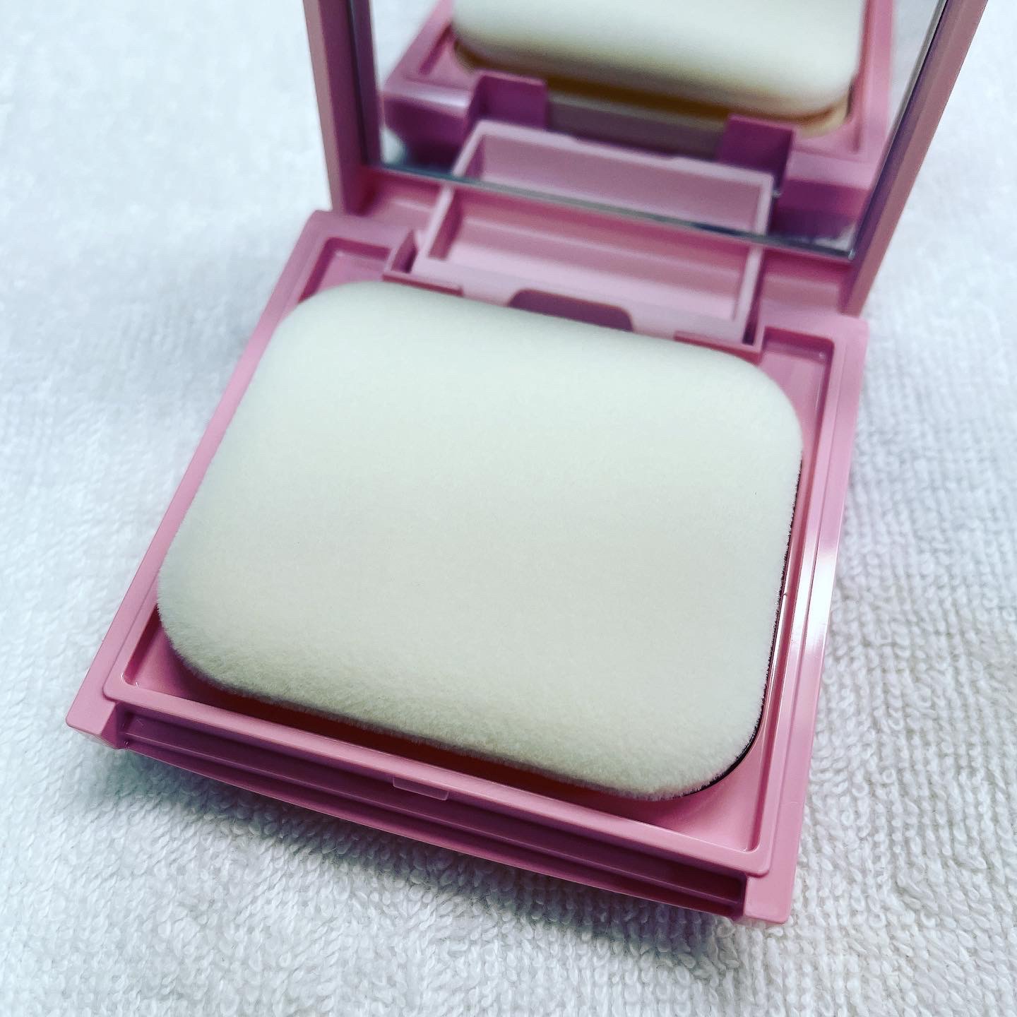 すっぴんメイカー トーンアップパウダーUV/インテグレート/プレストパウダーを使ったクチコミ（2枚目）