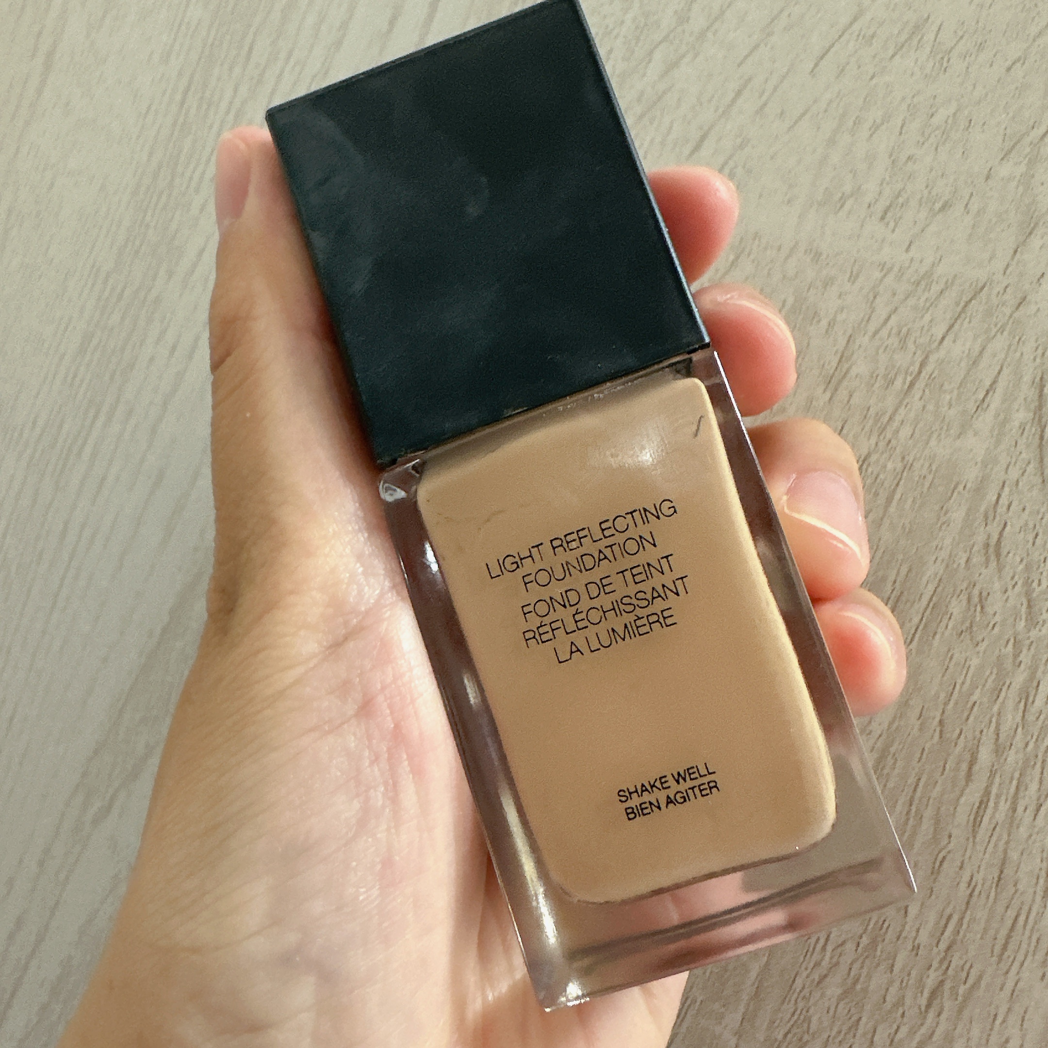 ライトリフレクティング ファンデーション/NARS/リキッドファンデーションを使ったクチコミ（2枚目）