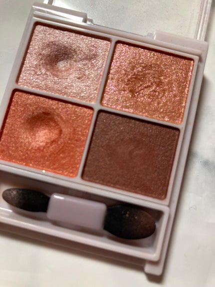 シルキースフレアイズ/キャンメイク/アイシャドウパレットを使ったクチコミ(2枚目)