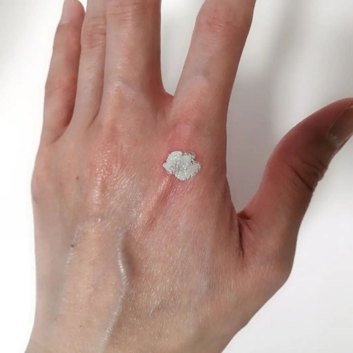 デザイニングカラーリクイド/KANEBO/リキッドコンシーラーを使ったクチコミ(4枚目)