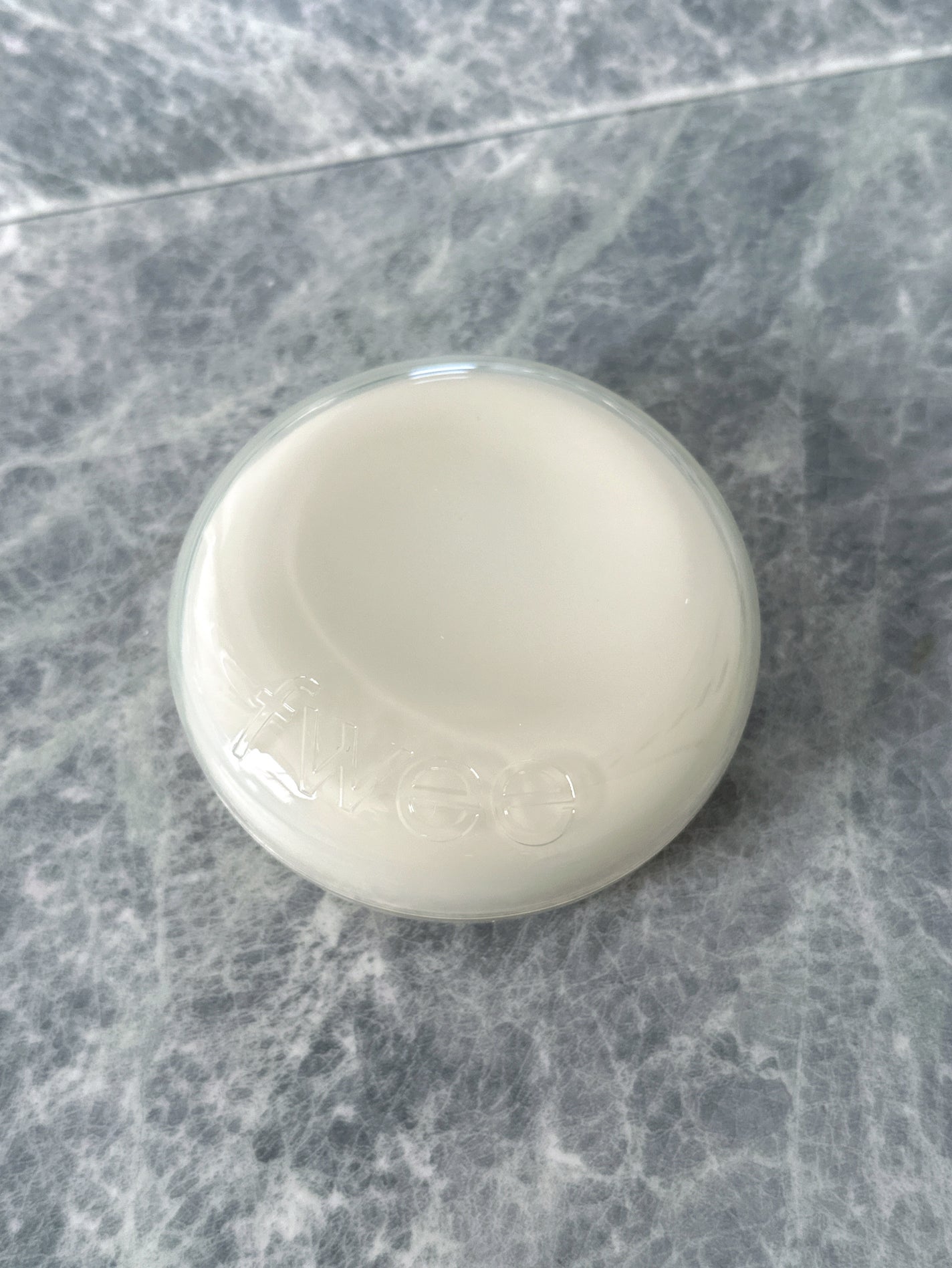 フィー クッションエッグフィットカバー/fwee/クッションファンデーションを使ったクチコミ(2枚目)