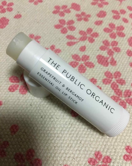 オーガニック認証 精油リップスティック スーパーポジティブ ライズ/THE PUBLIC ORGANIC/リップクリームを使ったクチコミ(3枚目)