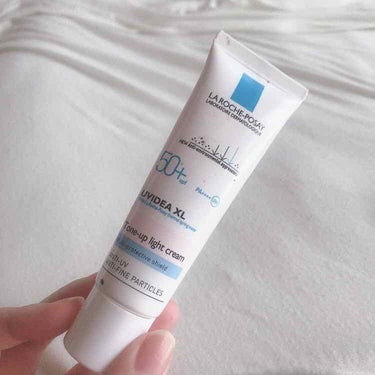 LA ROCHE-POSAY
UVイデア XL プロテクショントーンアップ🧚🏻‍♀️

LA ROCHE-POSAYのトーンアップ下地✨
もう使い切りそうなくらいお世話になってます…

日焼け止めのよう