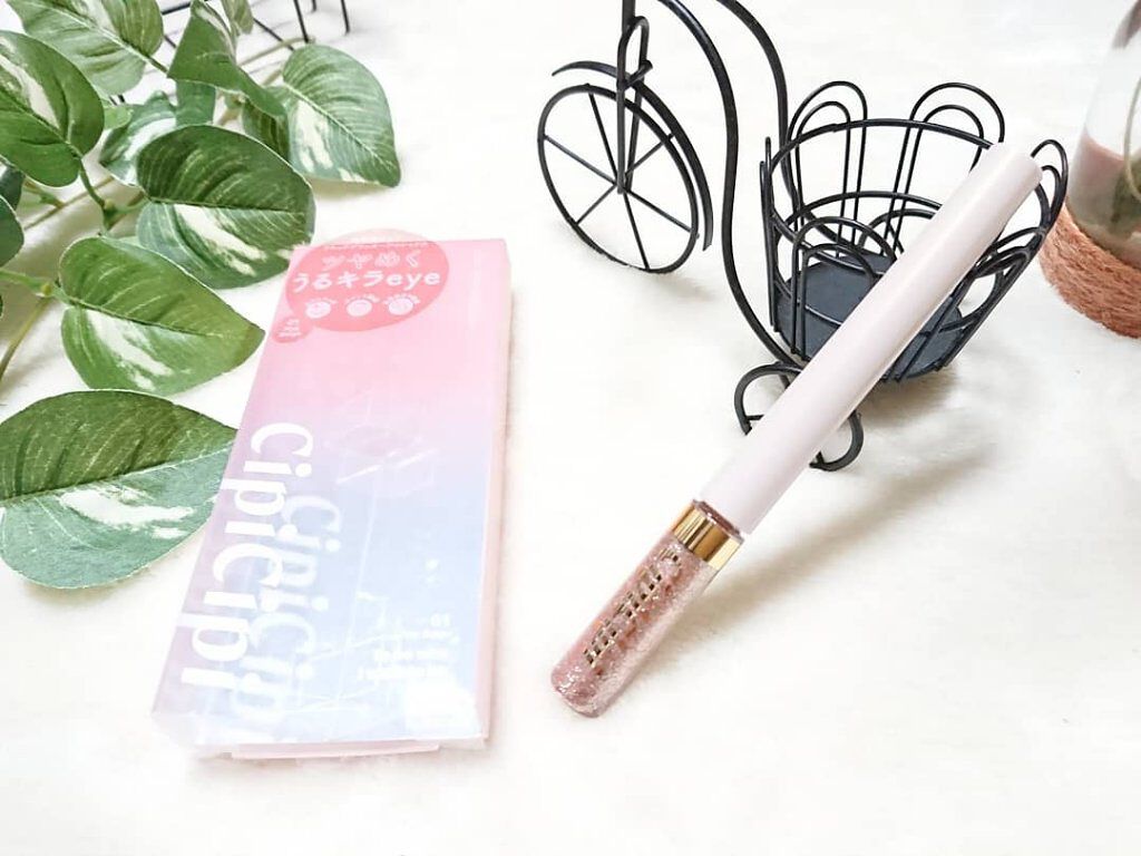 グリッターイルミネーションライナー 01 ピンクベージュ/CipiCipi/リキッドアイライナーを使ったクチコミ（2枚目）